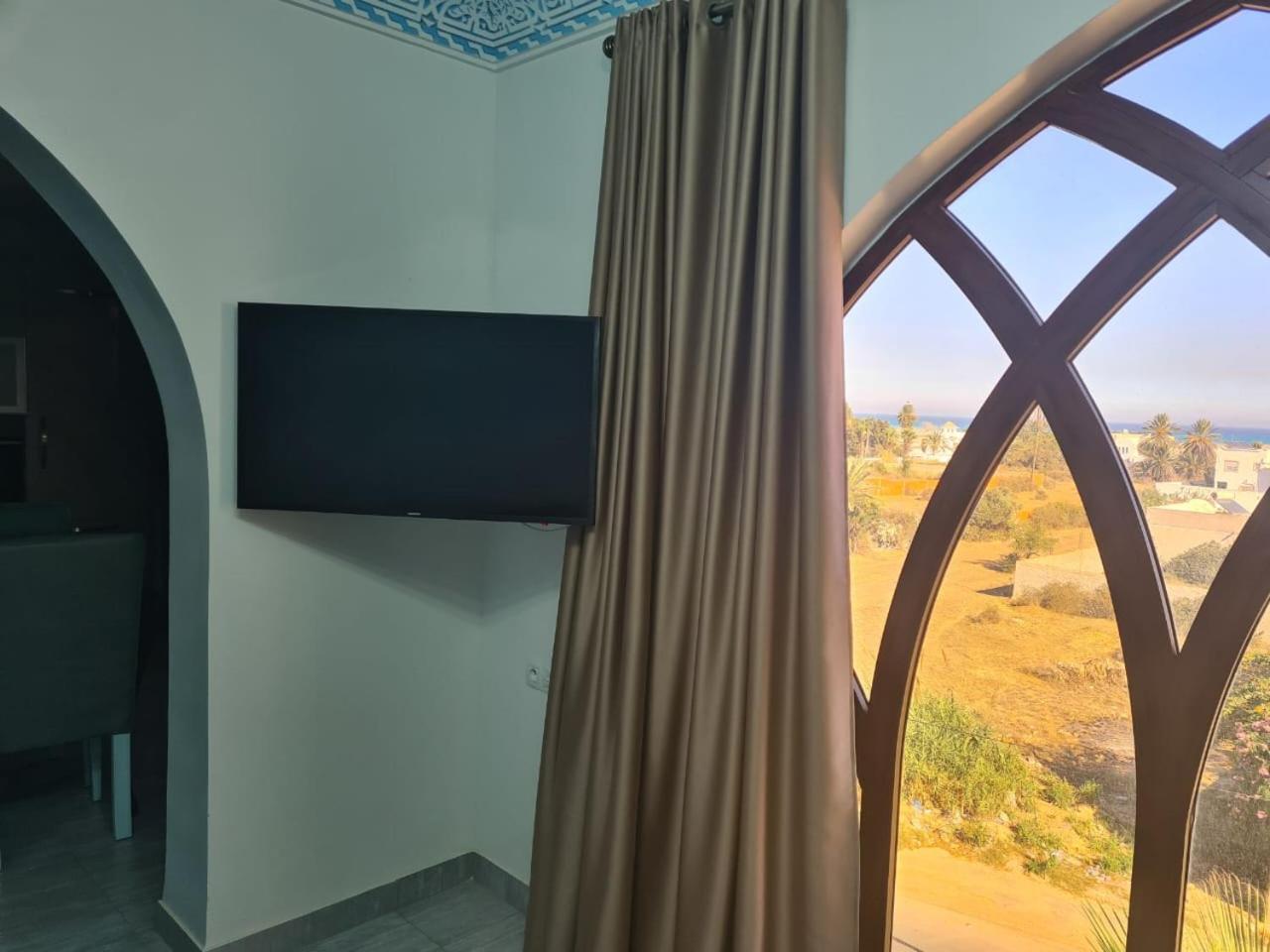 Mahdia - Baghdadi - Laourient Apartments, Restaurant, Cafe Экстерьер фото